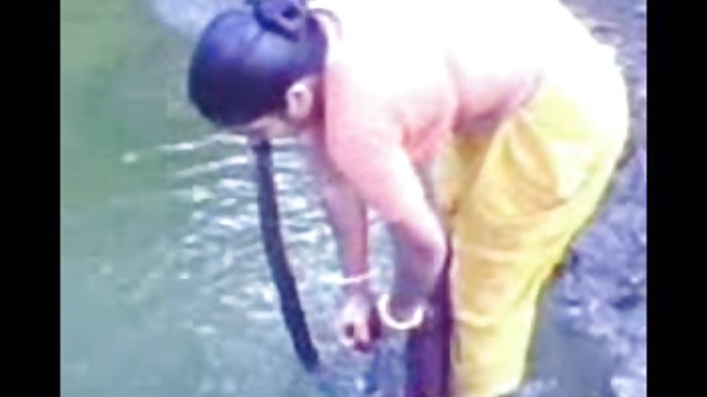 सबसे अच्छा अश्लील कोई पंजीकरण सींग का बना हुआ भारतीय सवारी dildo