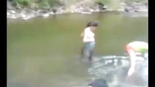 सबसे अच्छा अश्लील कोई पंजीकरण Busty भारतीय प्रदान करता है पागल नग्नता और सेक्स