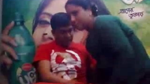सबसे अच्छा अश्लील कोई पंजीकरण सेक्सी भारतीय गले विशाल डिक तो fucks मुश्किल