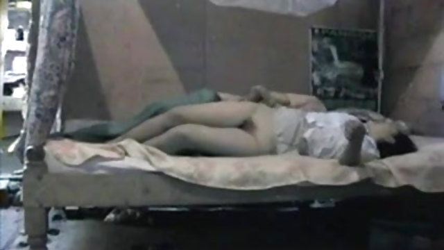 सबसे अच्छा अश्लील कोई पंजीकरण देखने का तरीका कमबख्त Busty भारतीय काले बाल वाली