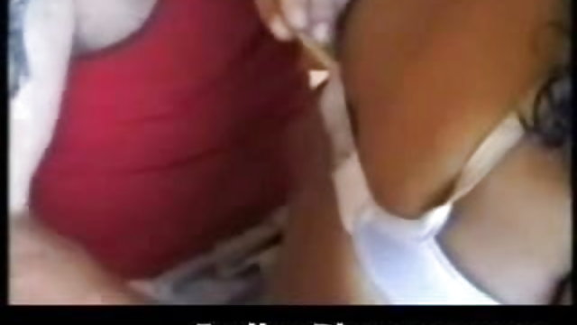 सबसे अच्छा अश्लील कोई पंजीकरण Busty भारतीय बेब घर का बना अश्लील