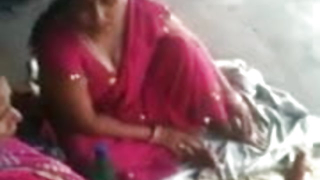 सबसे अच्छा अश्लील कोई पंजीकरण तंग भारतीय किशोरी हो जाता है कुछ कम पर उसके पेट