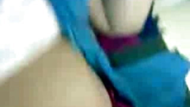 सबसे अच्छा अश्लील कोई पंजीकरण भारतीय busty लड़की लेता है बड़े घुंडी और एक उंगली में के एक