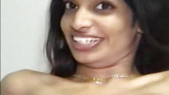 सबसे अच्छा अश्लील कोई पंजीकरण Busty भारतीय में साबुन मालिश पल