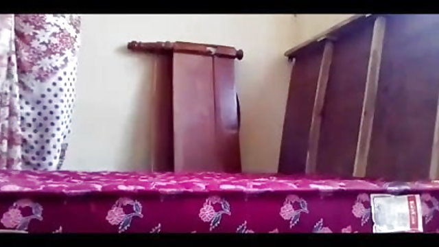 सबसे अच्छा अश्लील कोई पंजीकरण भारतीय एमेच्योर से पता चलता है बंद उसके शरीर के लिए के कैमरा