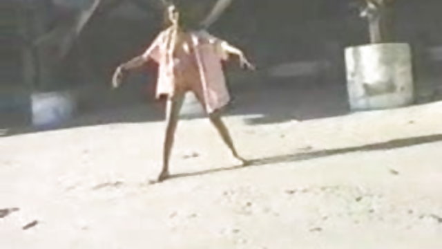 सबसे अच्छा अश्लील कोई पंजीकरण Busty भारतीय लड़कियों का आनंद लें मुख-मैथुन तो बहुत